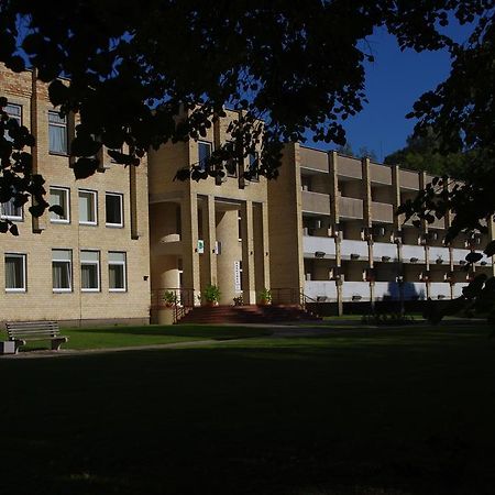 Hotel Plinksiu Plinkšės Buitenkant foto