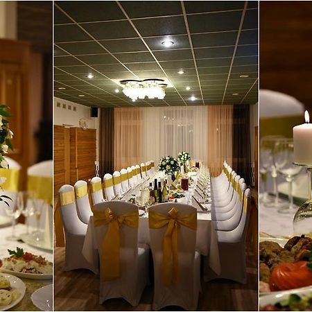 Hotel Plinksiu Plinkšės Buitenkant foto